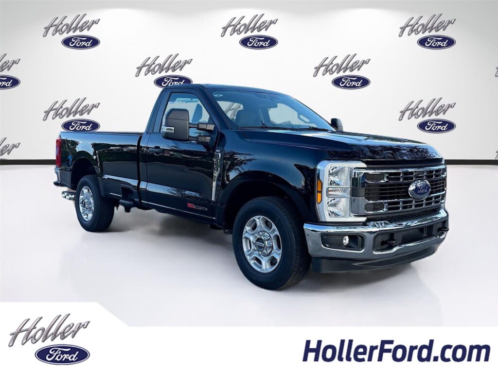 2026 Ford Super Duty F-350 SRW XLT
