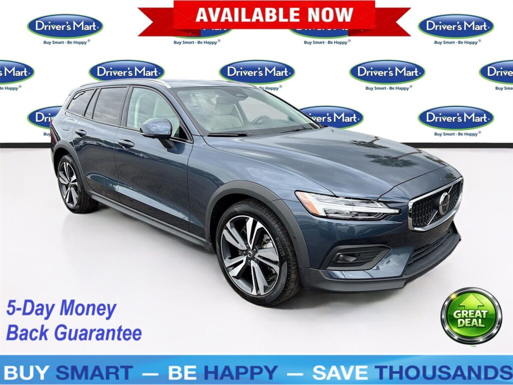 2025 Volvo V60 Cross Country Plus
