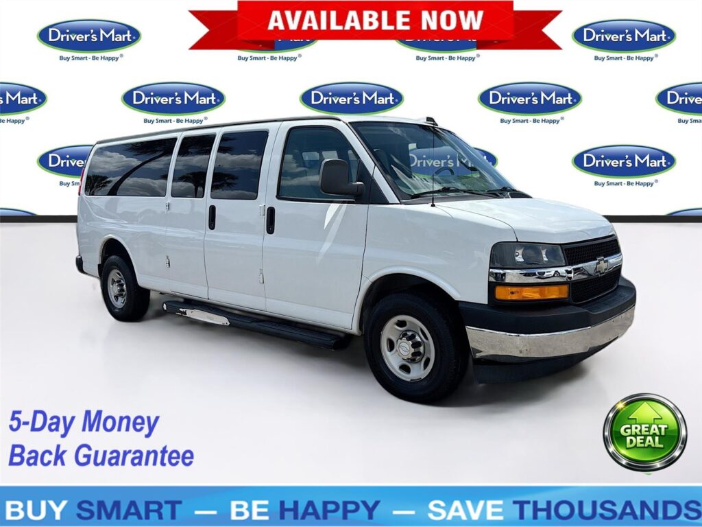 2018 Chevrolet Express Passenger LT