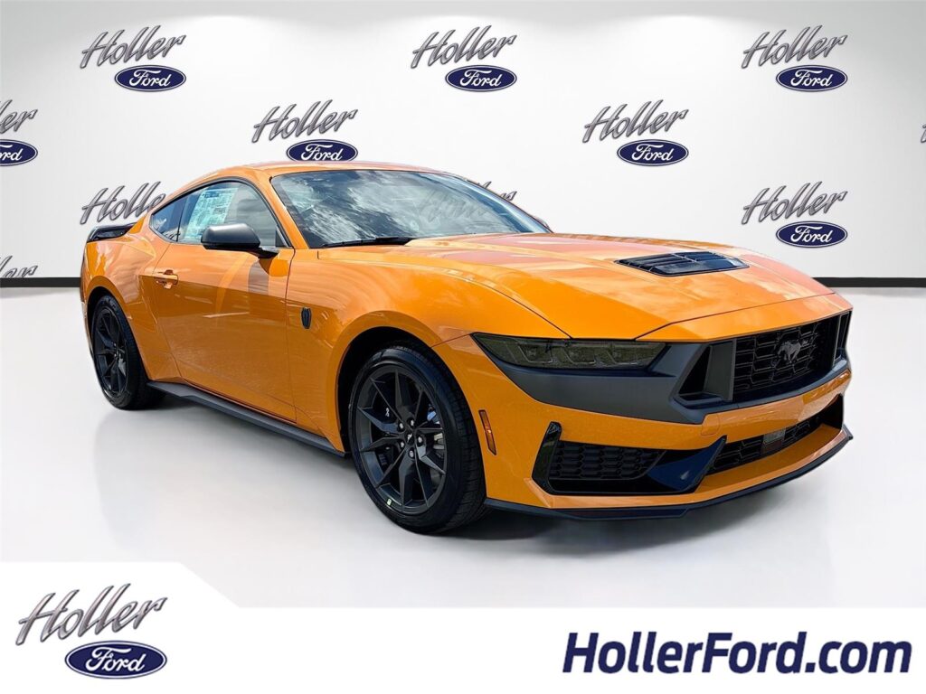 2026 Ford Mustang Dark Horse