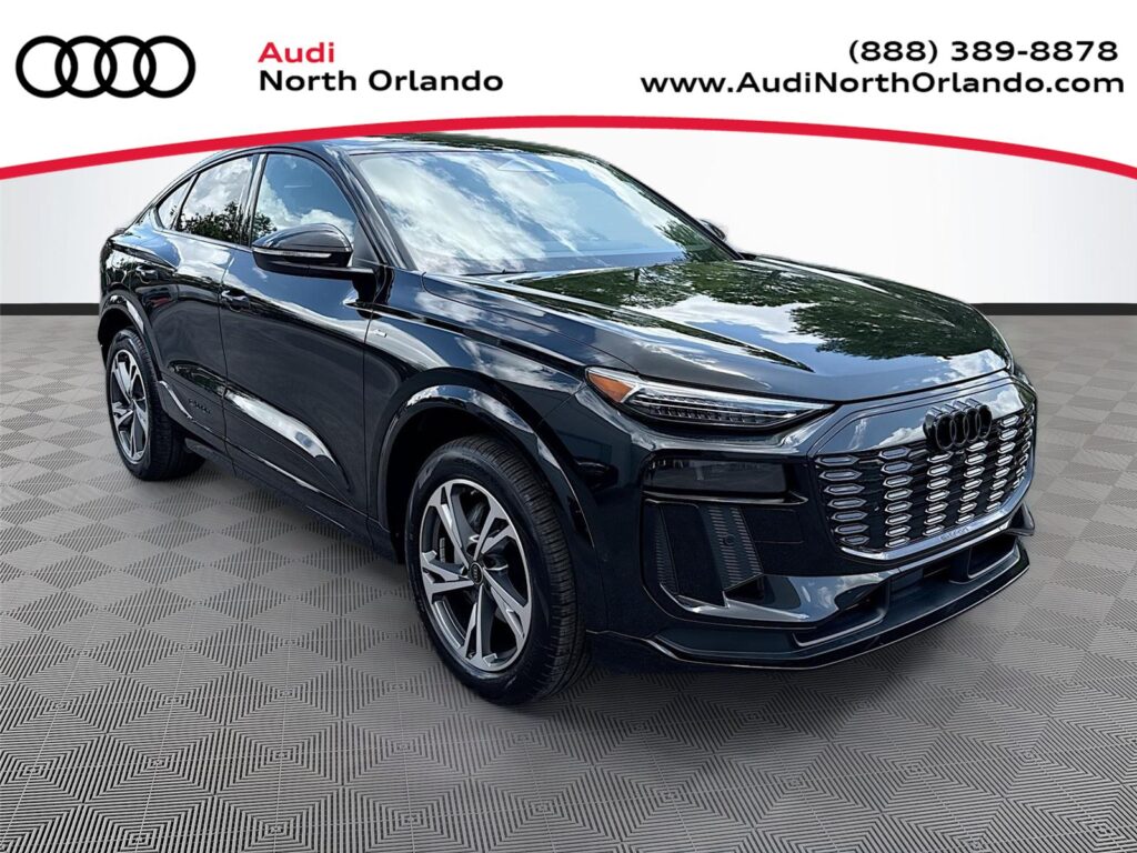 2027 Audi Q6 e-tron Sportback Premium Plus