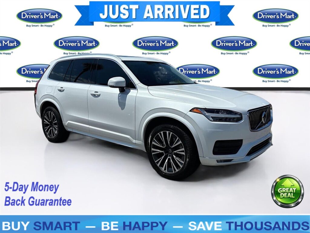 2022 Volvo XC90 Momentum