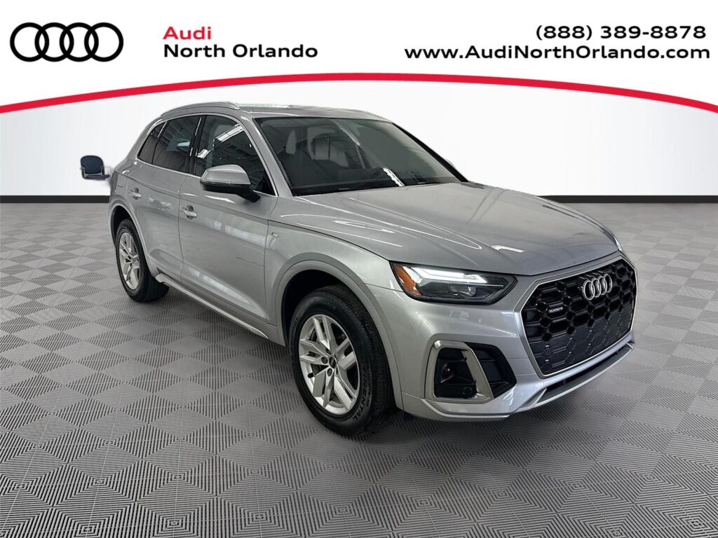 2023 Audi Q5 S line Premium