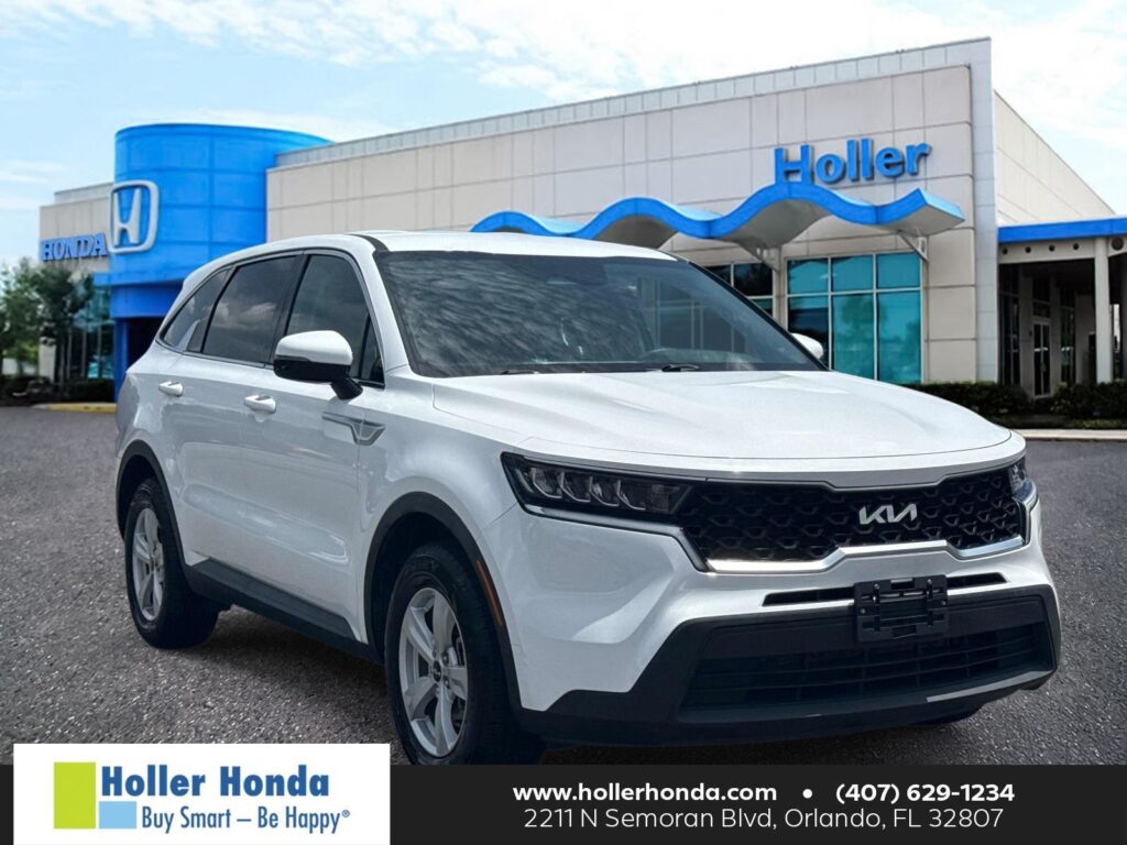 2022 Kia Sorento LX