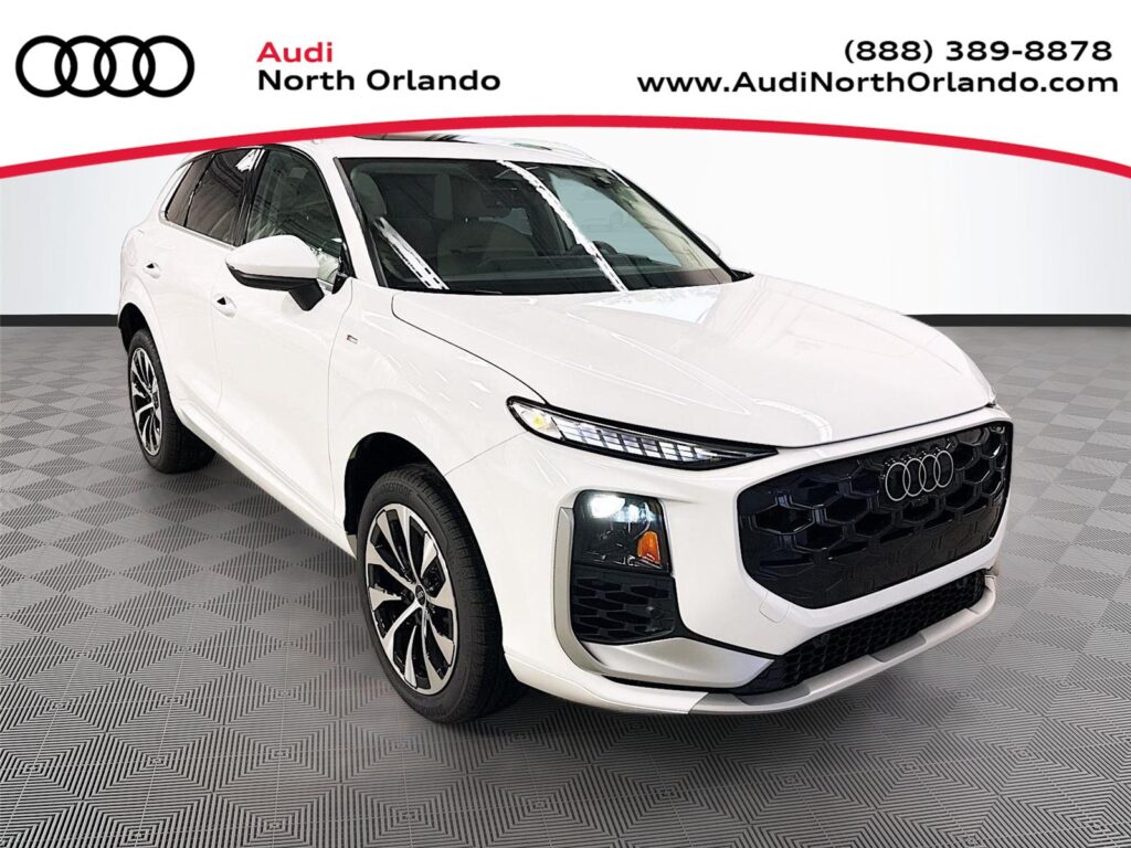 2026 Audi Q3 S line