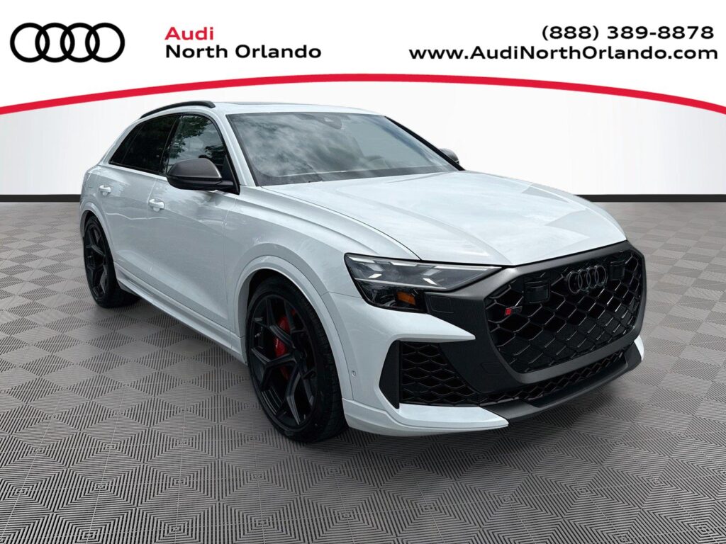 2026 Audi RS Q8 performance