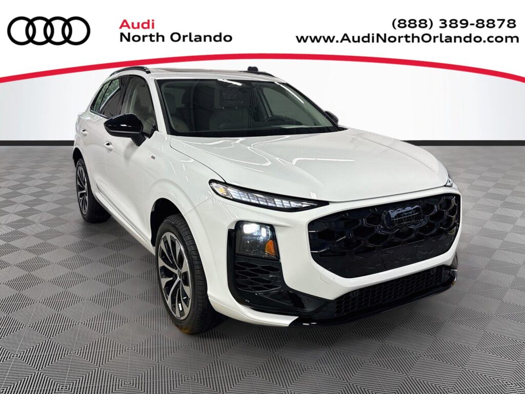 2026 Audi Q3 S line