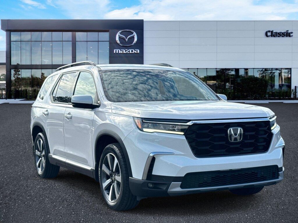 2024 Honda Pilot Touring