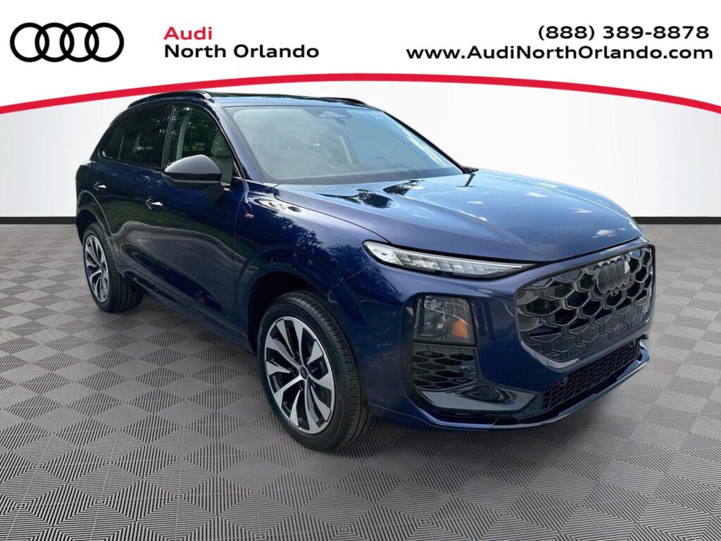 2026 Audi Q3 S line