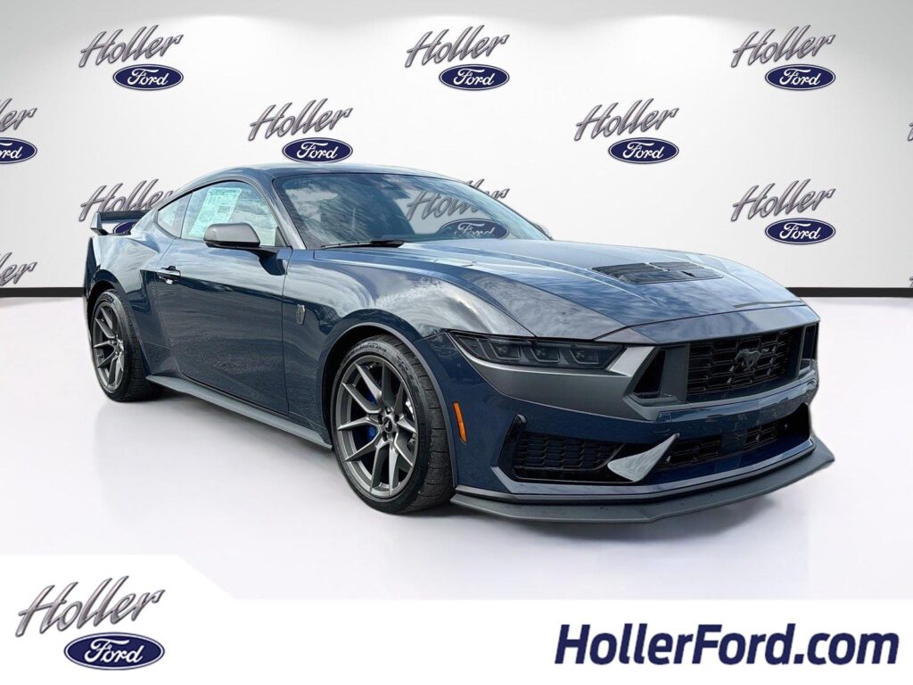2026 Ford Mustang Dark Horse