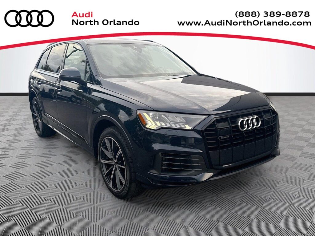 2023 Audi Q7 Premium Plus