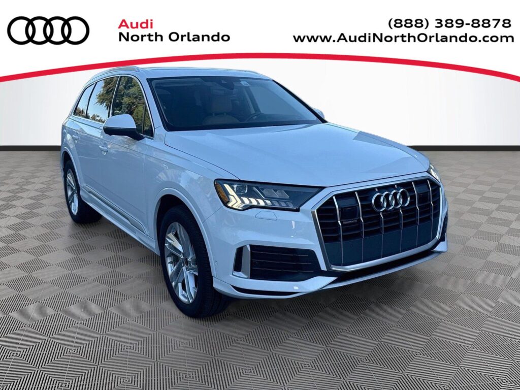 2023 Audi Q7 Premium Plus